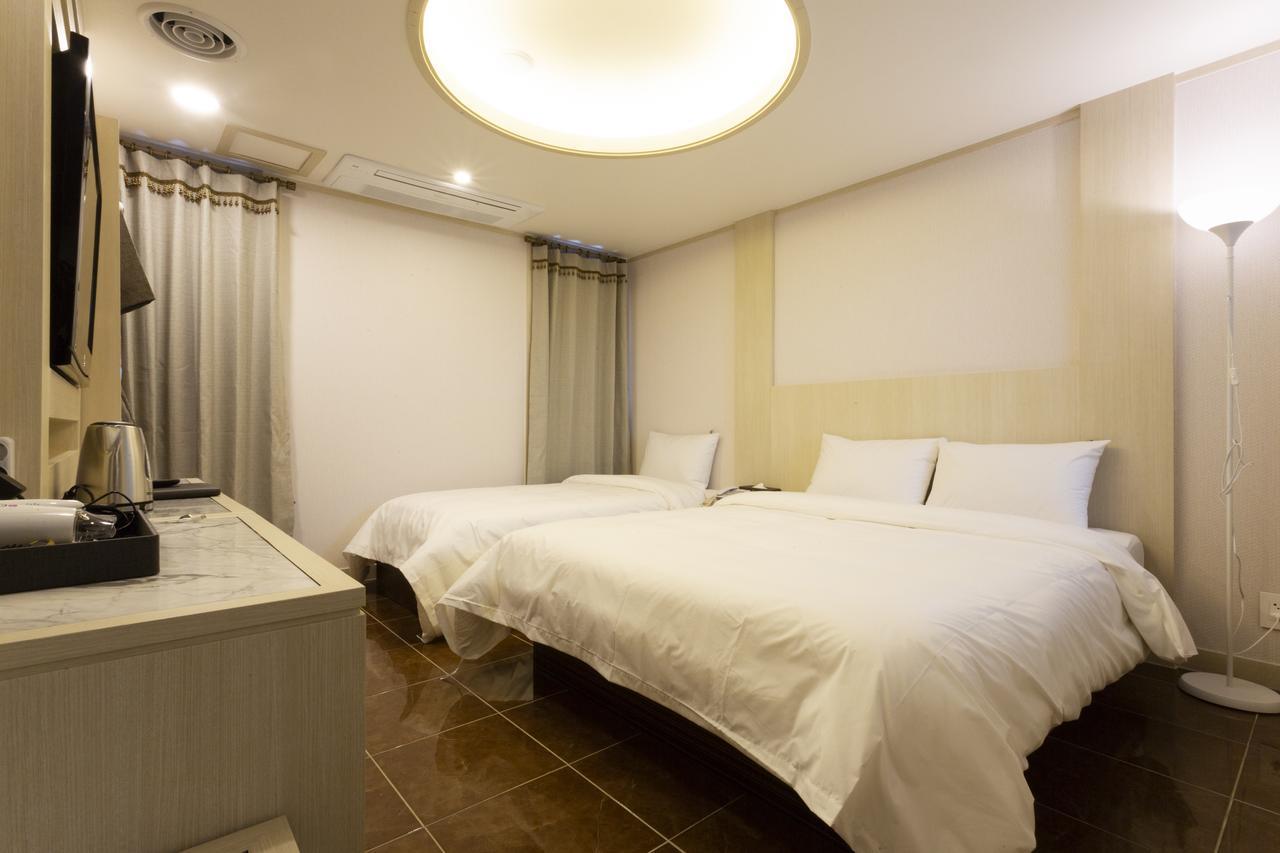 Hotel Tirol Сеул Екстер'єр фото