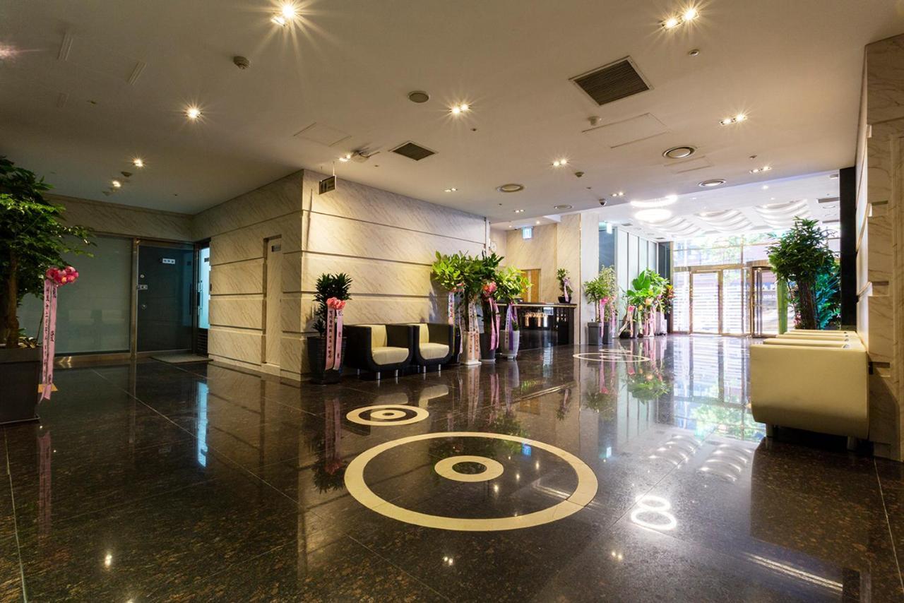Hotel Tirol Сеул Екстер'єр фото